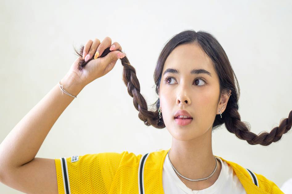 Homepage for Beauty & Skincare Hair Accessories and Styling hair twists